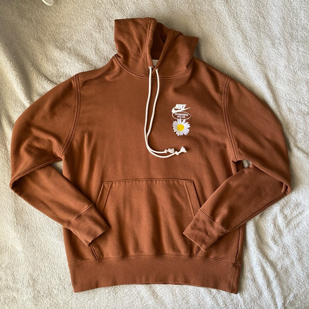 NIKE “HAVE A NIKE DAY” POPOVER HOODIE - LARGE - PECAN BROWN